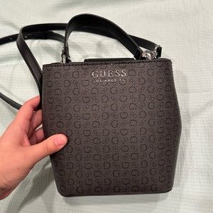 GUESS Purse 👛